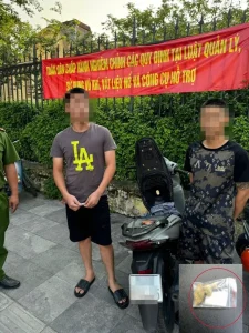 Cảnh sát 141 Hà Nội liên tiếp phát hiện thanh thiếu niên tàng trữ ma túy缩略图