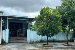 Người dân 17 năm chờ sổ hồng vì huyện làm sai缩略图