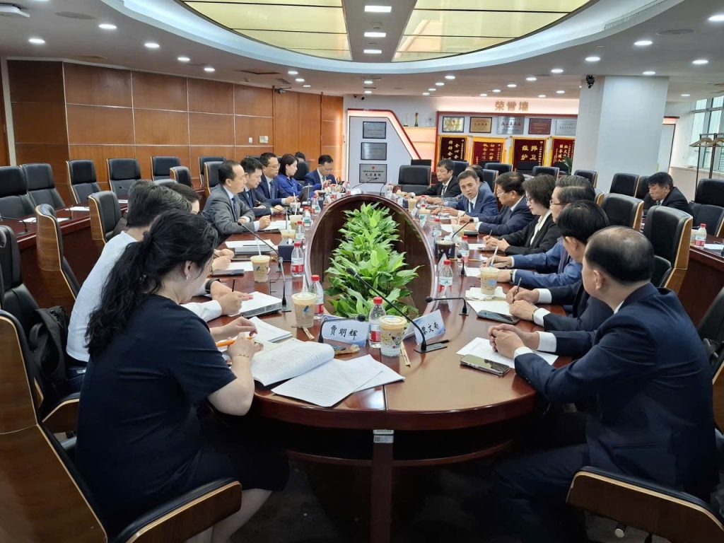 Đoàn công tác của Liên đoàn Luật sư Việt Nam thăm Hiệp hội Luật sư thành phố và một số công ty luật tại Thượng Hải (Kỳ 3)缩略图